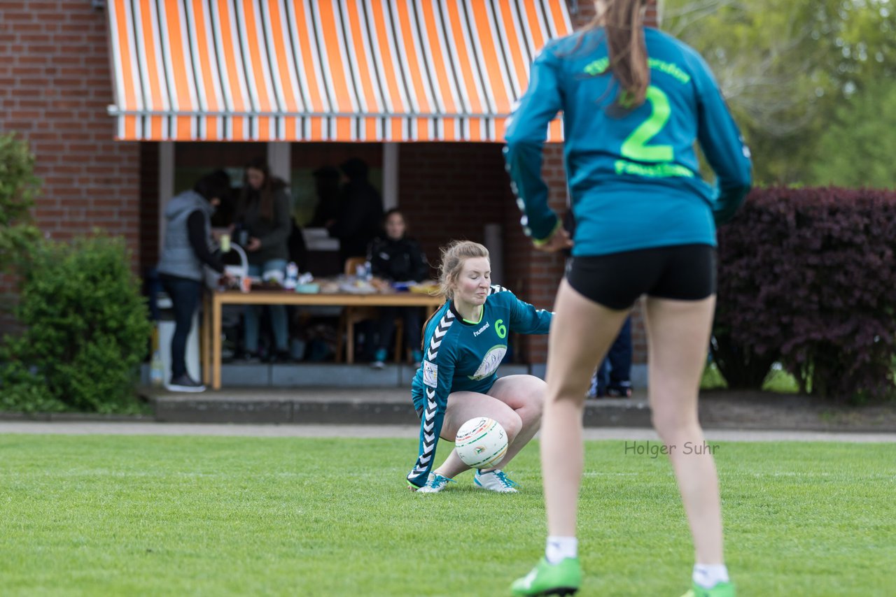 Bild 162 - Faustball Frauen Wiemersdorf